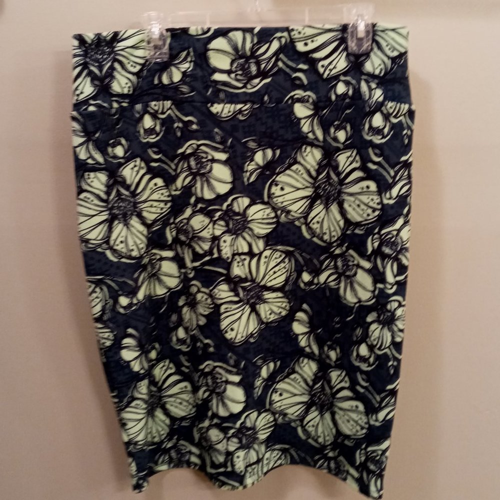 Lularoe Cassie Skirt